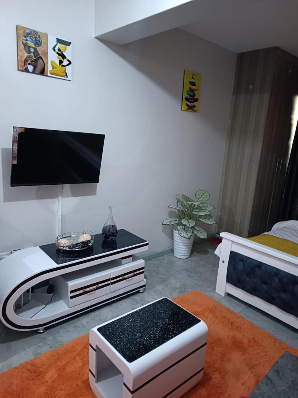 Bebrofal Suites Nairobi Ngoại thất bức ảnh